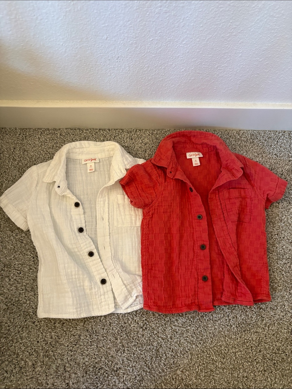 Cat & Jack Short-Sleeve Button Shirts - Red & White